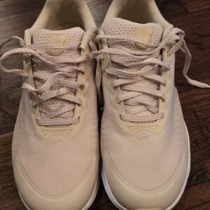 Nike Women's Beige Sneakers